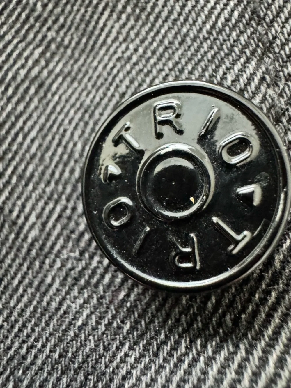 Trio Urban Brooklyn cropped black denim jacket S/M - Picture 4 of 5